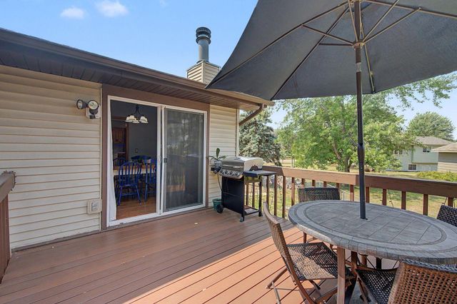11216 Wisconsin Avenue N, Champlin, MN 55316