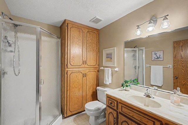 11216 Wisconsin Avenue N, Champlin, MN 55316