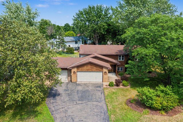 11216 Wisconsin Avenue N, Champlin, MN 55316