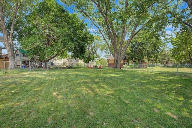 11216 Wisconsin Avenue N, Champlin, MN 55316