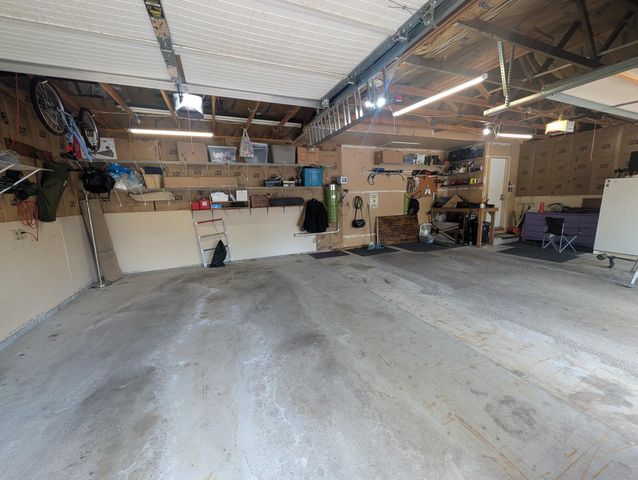 11216 Wisconsin Avenue N, Champlin, MN 55316