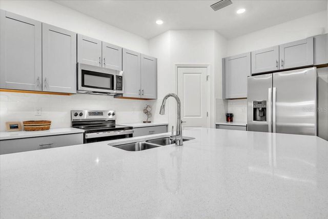 16632 BERGAMO PLACE, Bradenton, FL 34211