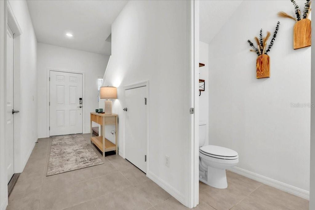 Image 25 of property listing at 16632 BERGAMO PLACE, Bradenton, FL 34211