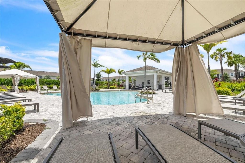 Image 57 of property listing at 16632 BERGAMO PLACE, Bradenton, FL 34211
