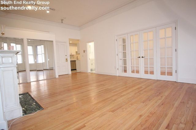 277 Beacon Street 2A, Boston, MA 02116