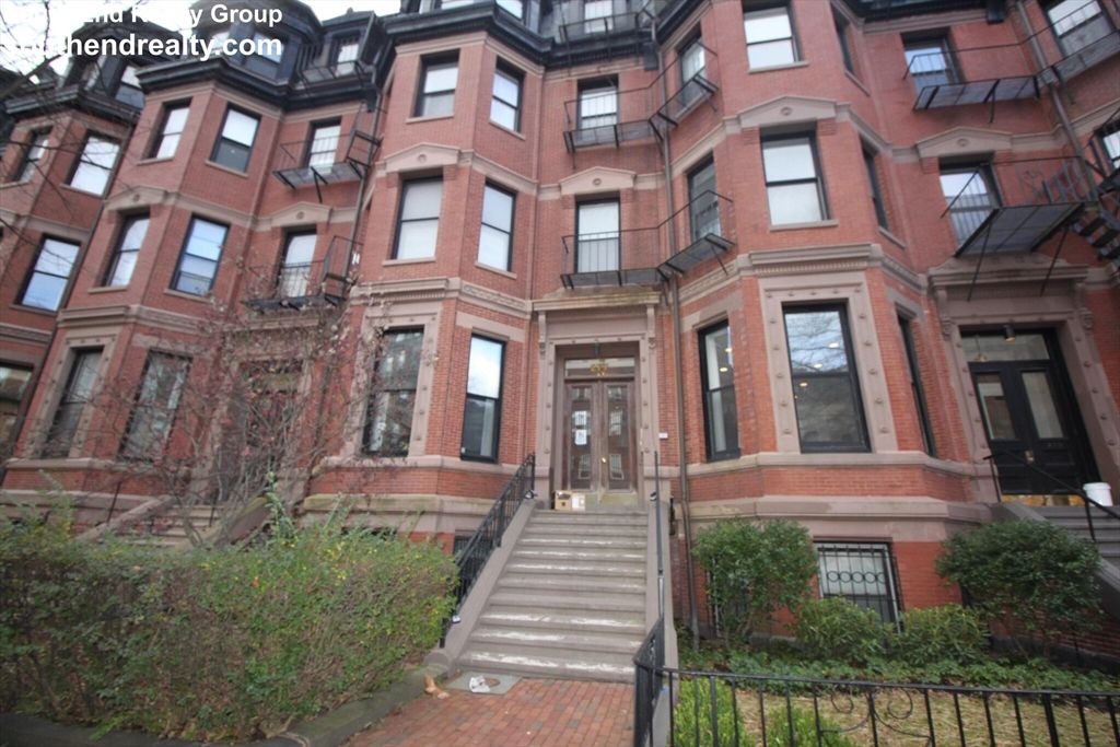 277 Beacon Street 2A, Boston, MA 02116