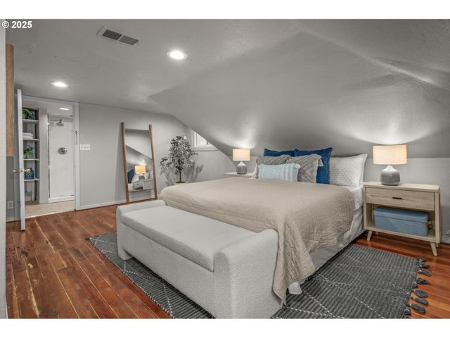 4426 N COMMERCIAL Ave, Portland, OR 97217