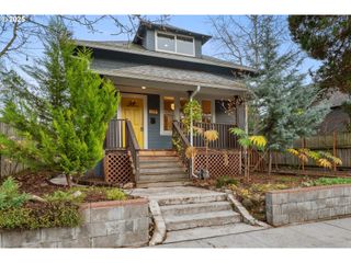 4426 N COMMERCIAL Ave, Portland, OR 97217