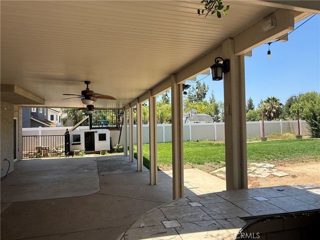 19530 Chinotto, Riverside, CA 92508