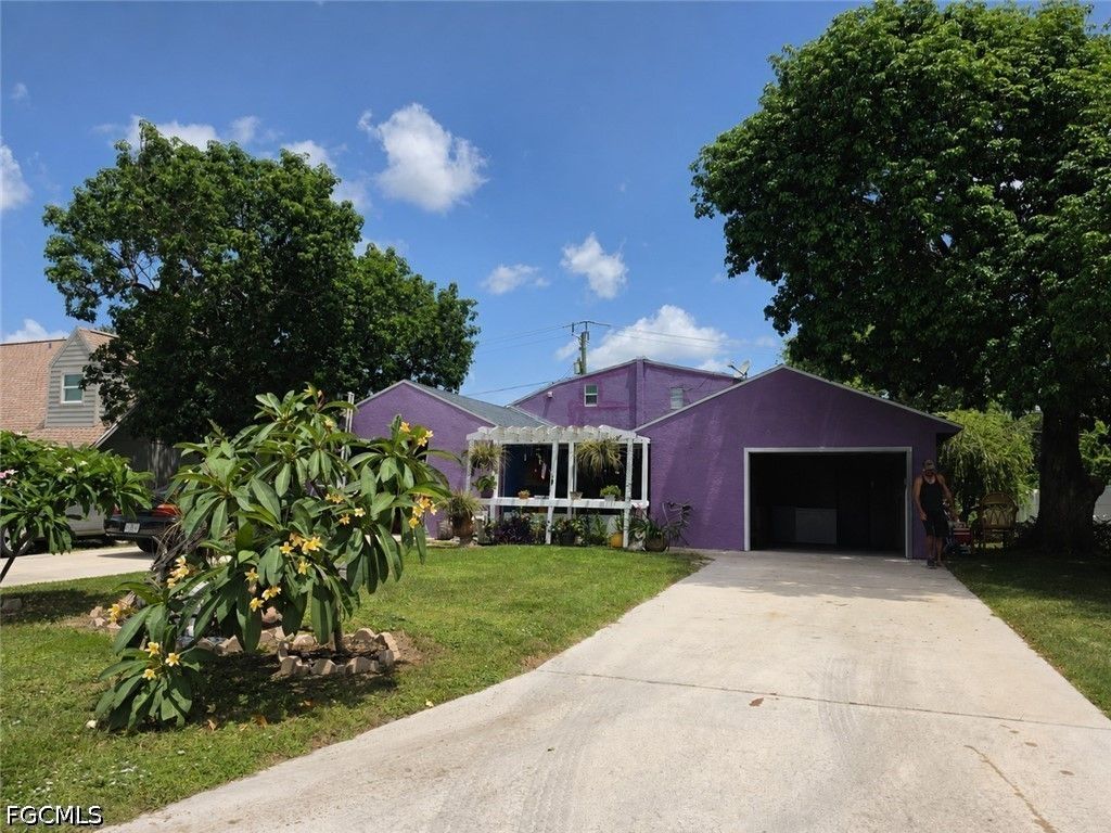 7381 7383 Albany RD, Fort Myers, FL 33967