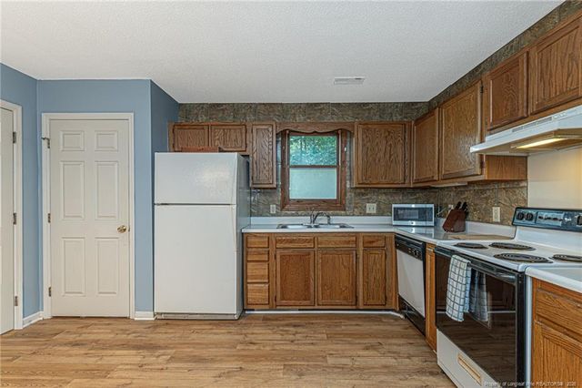 1132 Hoke Loop Road, Fayetteville, NC 28314