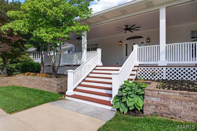 12775 W Watson Road, Sunset Hills, MO 63127