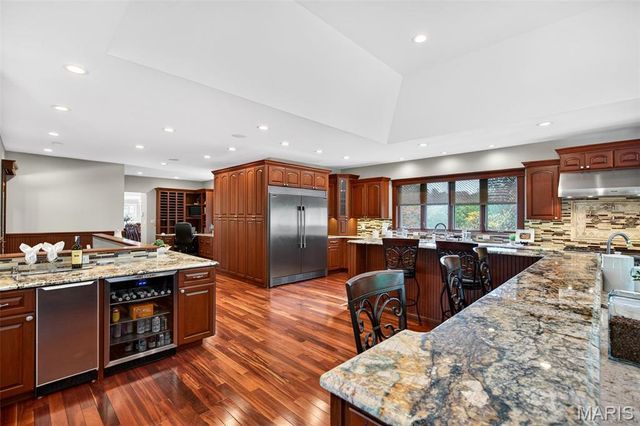 12775 W Watson Road, Sunset Hills, MO 63127