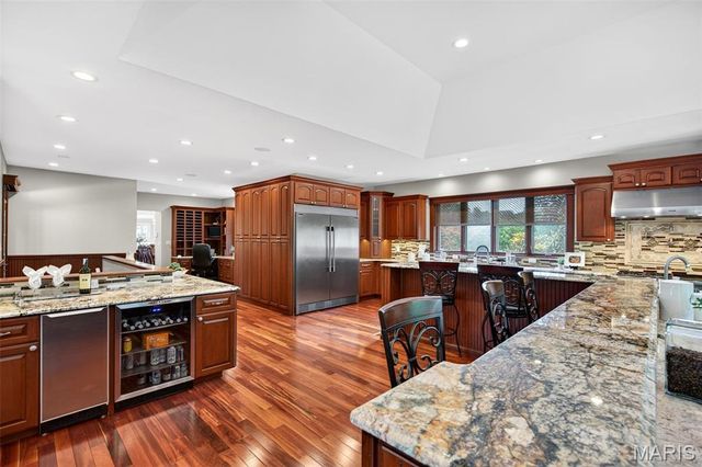 12775 W Watson Road, Sunset Hills, MO 63127