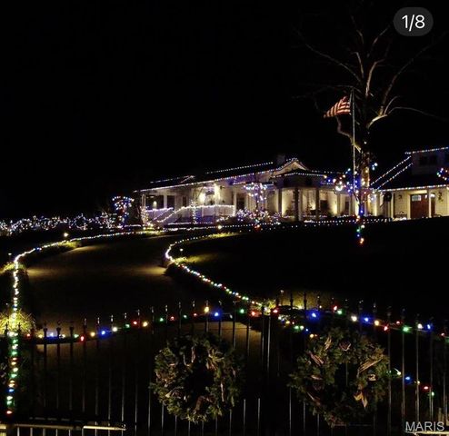 12775 W Watson Road, Sunset Hills, MO 63127