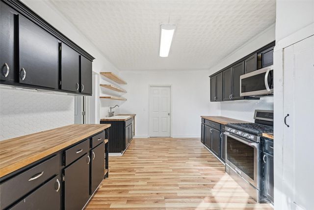 507 E Maple Street, Whitewright, TX 75491