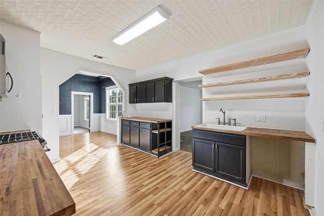 507 E Maple Street, Whitewright, TX 75491