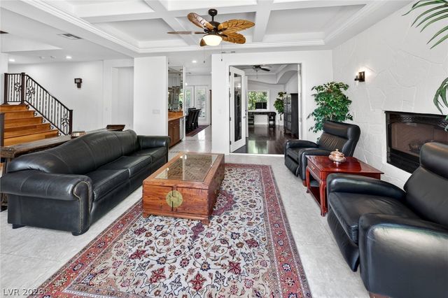 2033 Winter Wind Street, Las Vegas, NV 89134