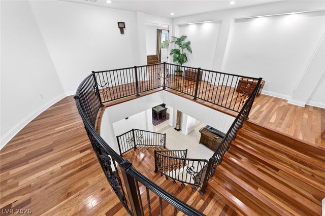 2033 Winter Wind Street, Las Vegas, NV 89134