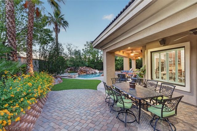 2033 Winter Wind Street, Las Vegas, NV 89134