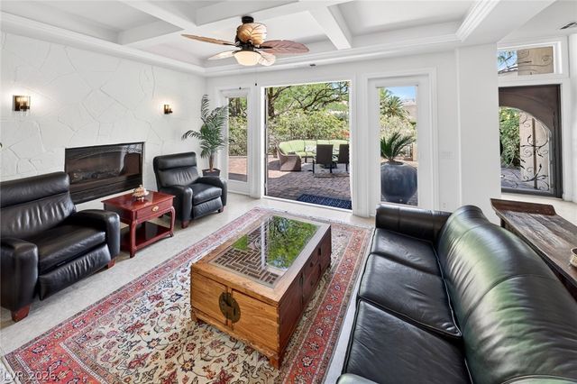 2033 Winter Wind Street, Las Vegas, NV 89134