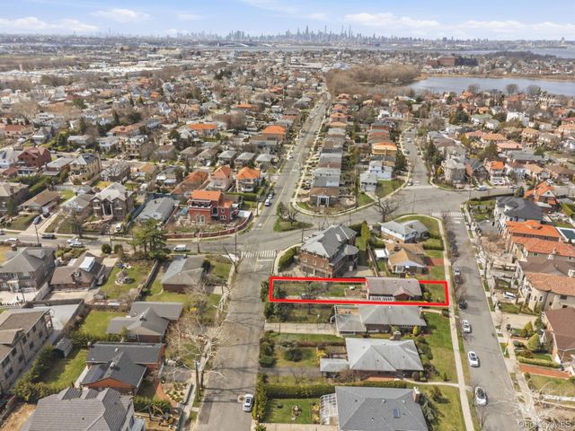144-30 South Drive, Malba, NY 11357