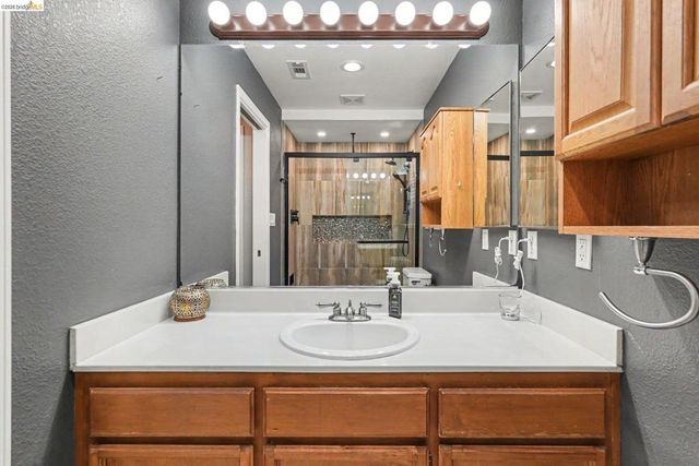 4850 Mallard Ct, Oakley, CA 94561