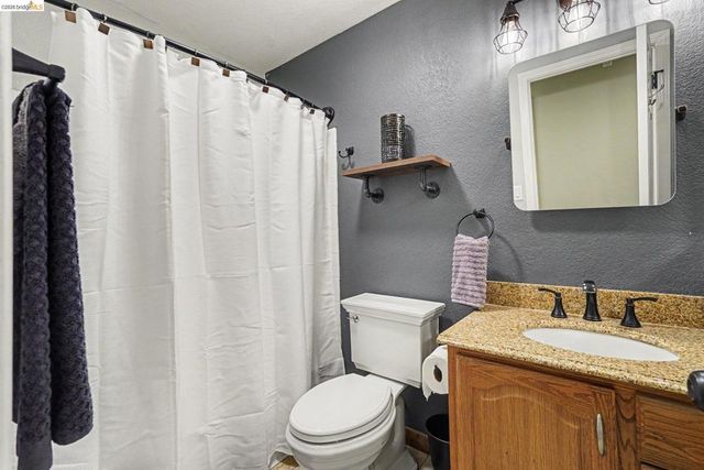 4850 Mallard Ct, Oakley, CA 94561