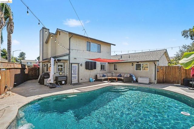 4850 Mallard Ct, Oakley, CA 94561
