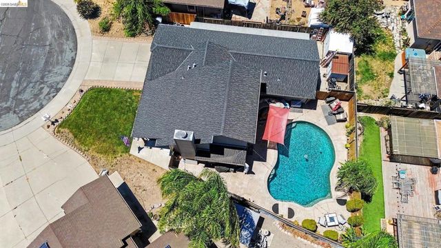 4850 Mallard Ct, Oakley, CA 94561