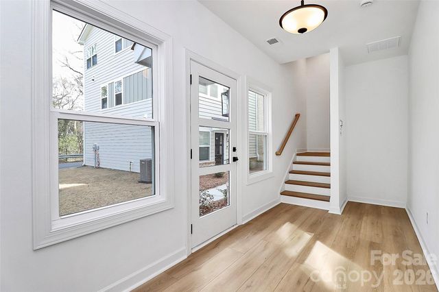 3820 Odom Way, Charlotte, NC 28208