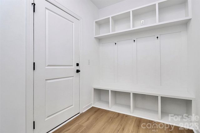 3820 Odom Way, Charlotte, NC 28208