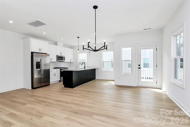 3820 Odom Way, Charlotte, NC 28208