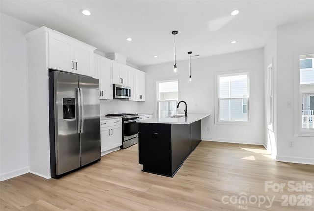 3820 Odom Way, Charlotte, NC 28208