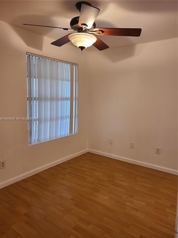 15325 SW 106th Terrace 606, Miami, FL 33196