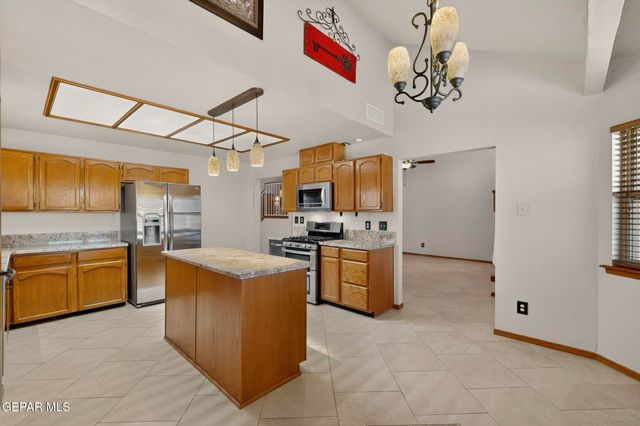 851 DULCE TIERRA Drive, El Paso, TX 79912