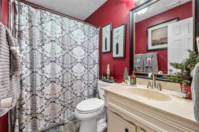 1114 Poppets Way, Crosby, TX 77532