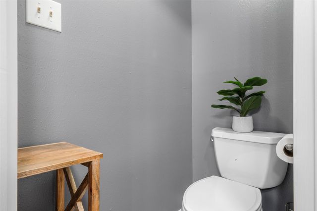 1114 Poppets Way, Crosby, TX 77532