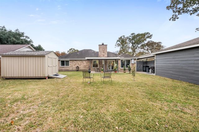 1114 Poppets Way, Crosby, TX 77532