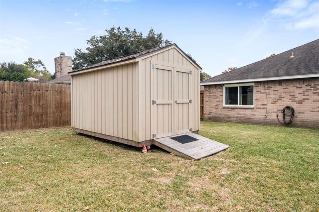 1114 Poppets Way, Crosby, TX 77532
