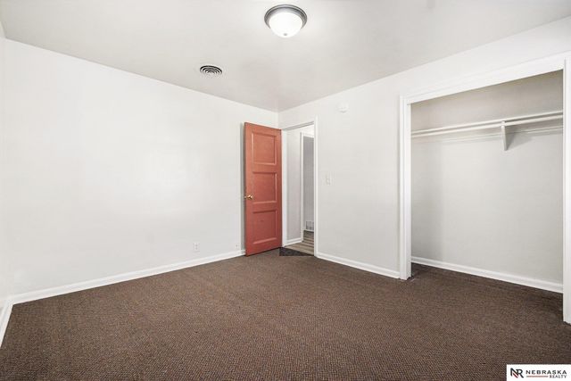 4535 Hamilton St Street, Omaha, NE 68132