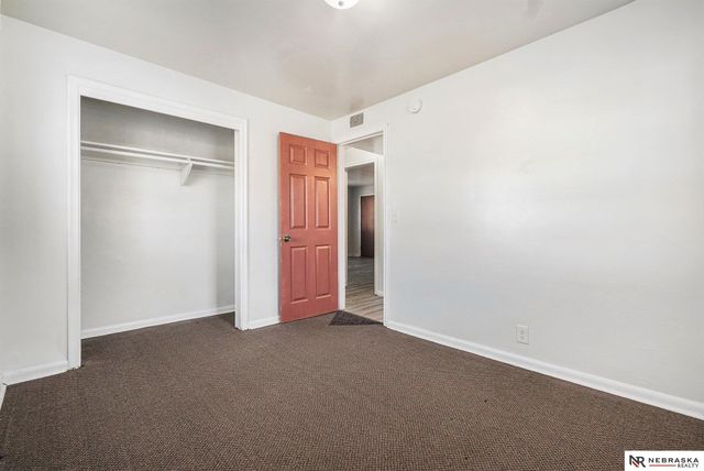 4535 Hamilton St Street, Omaha, NE 68132