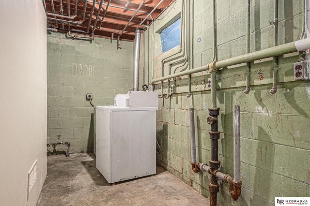 4535 Hamilton St Street, Omaha, NE 68132