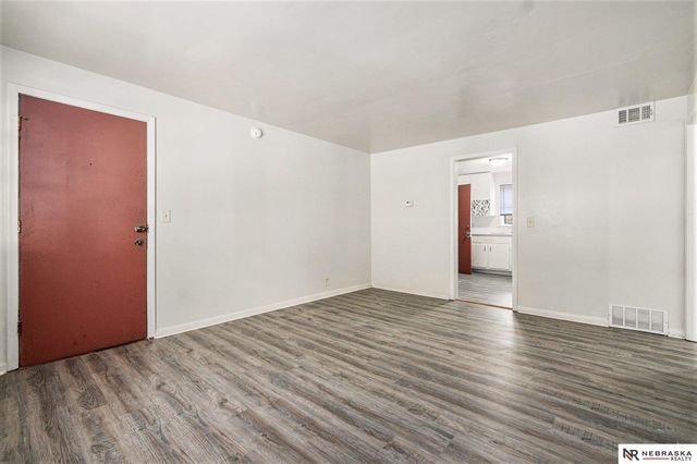 4535 Hamilton St Street, Omaha, NE 68132