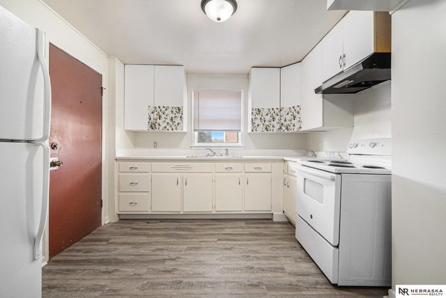 4535 Hamilton St Street, Omaha, NE 68132