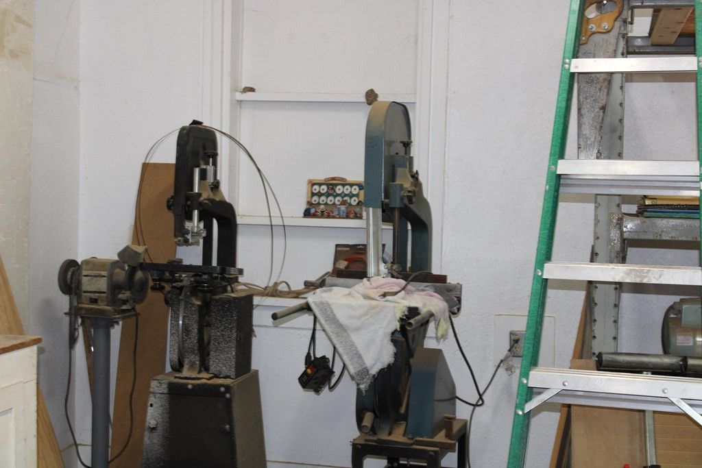 Image 14 of property listing at 602 Sealy Street, Ballinger, TX 76821