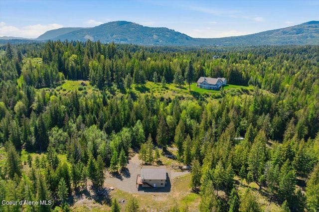 90 Shawnee PATH, Sagle, ID 83860