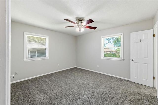 7408 E 127th Place, Grandview, MO 64030