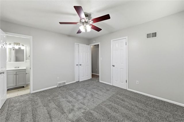 7408 E 127th Place, Grandview, MO 64030