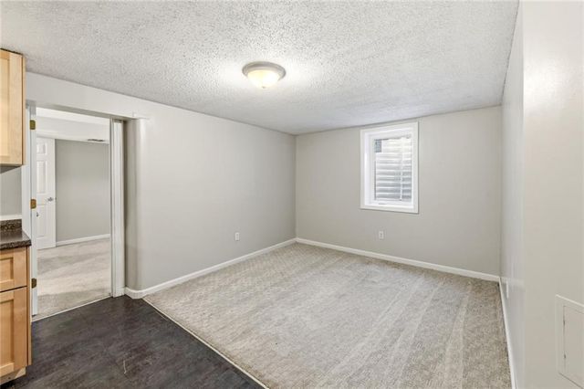 7408 E 127th Place, Grandview, MO 64030